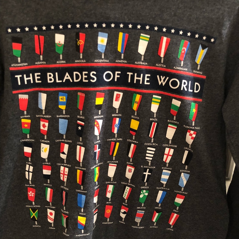 Blades of the world Rowing long sleeve 🚣♀️ - Picture 3 of 5